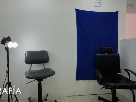 Ejemplo de fotografía oral clínica tomada en El Radiológico Oral